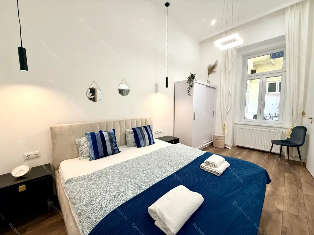 Kiadó albérlet 380000 Ft/hó áron: Budapest, VI. kerület  Nagymező utca. Mérete: 64 nm, 3 szobás | Alberlet.hu - 6707723