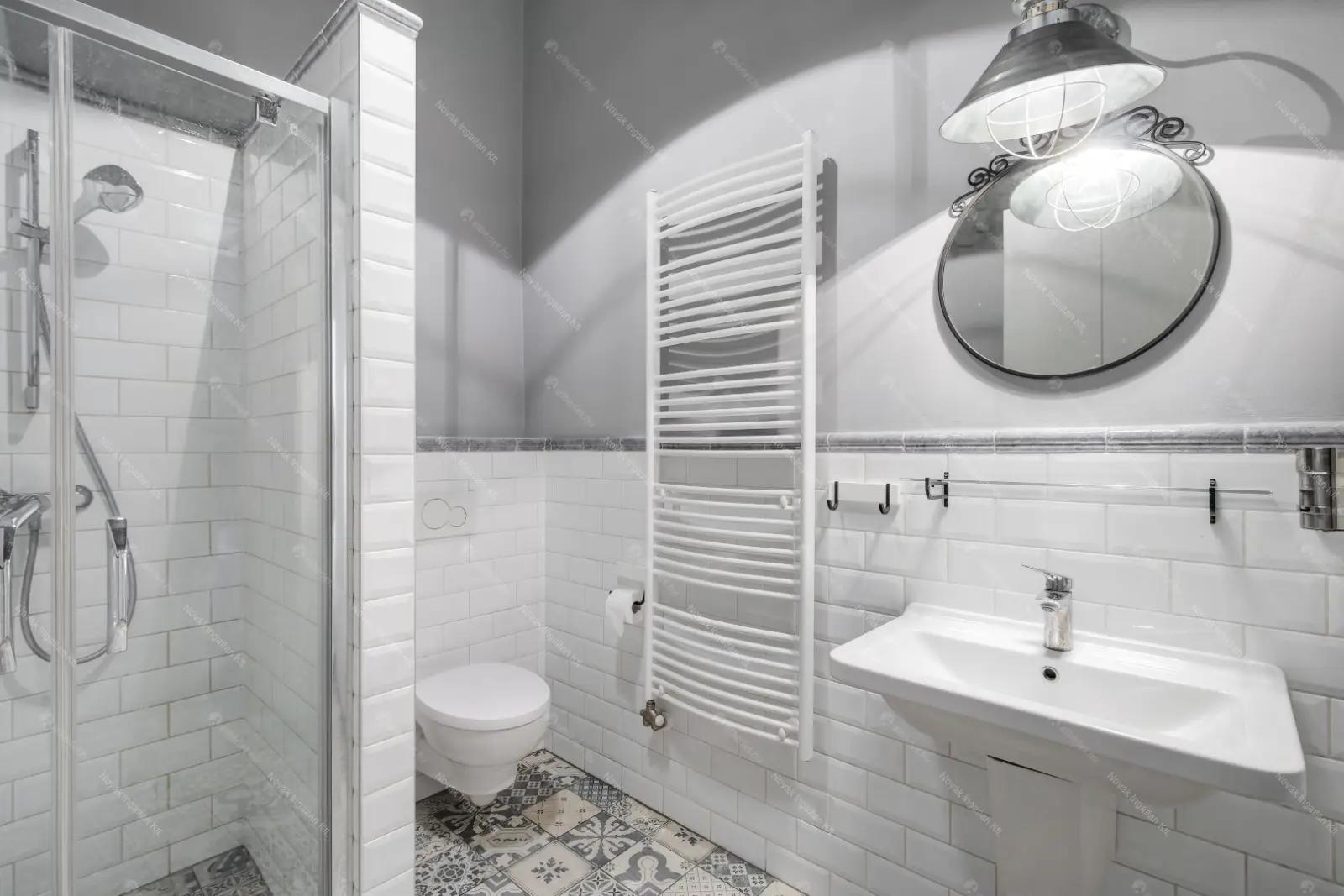 Kiadó albérlet 350000 Ft/hó áron: Budapest, VI. kerület  Nagymező utca. Mérete: 78 nm, 3 szobás | Alberlet.hu - 6693186