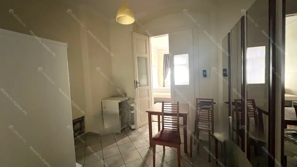 Kiadó albérlet 480000 Ft/hó áron: Budapest, VI. kerület  Ó  utca . Mérete: 162 nm, 5 szobás | Alberlet.hu - 6672474