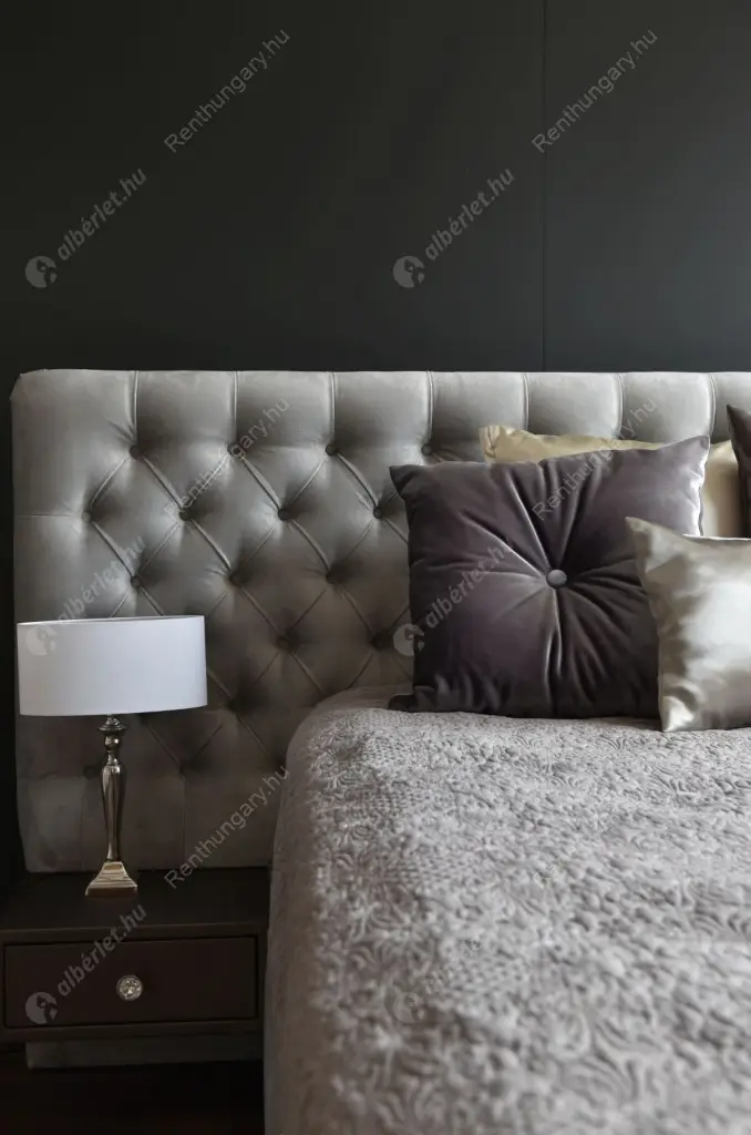 Kiadó albérlet 890000 Ft/hó áron: Budapest, VI. kerület  Ó utca. Mérete: 130 nm, 3 szobás | Alberlet.hu - 6539858