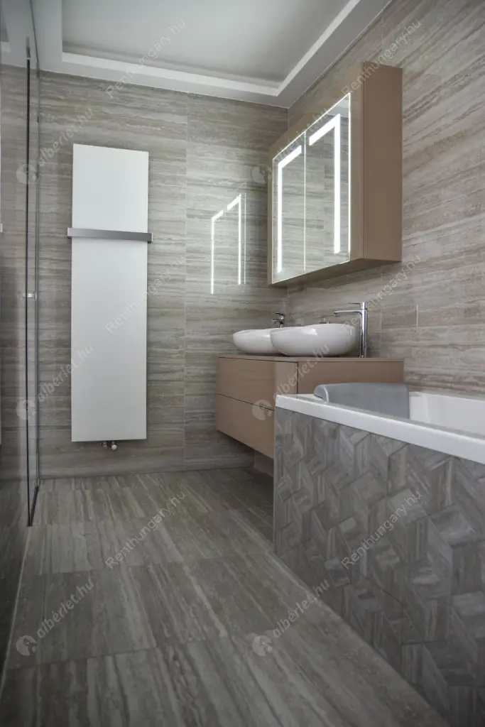 Kiadó albérlet 890000 Ft/hó áron: Budapest, VI. kerület  Ó utca. Mérete: 130 nm, 3 szobás | Alberlet.hu - 6539862