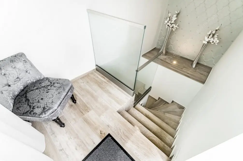 Kiadó albérlet 890000 Ft/hó áron: Budapest, VI. kerület  Ó utca. Mérete: 130 nm, 3 szobás | Alberlet.hu - 6539868