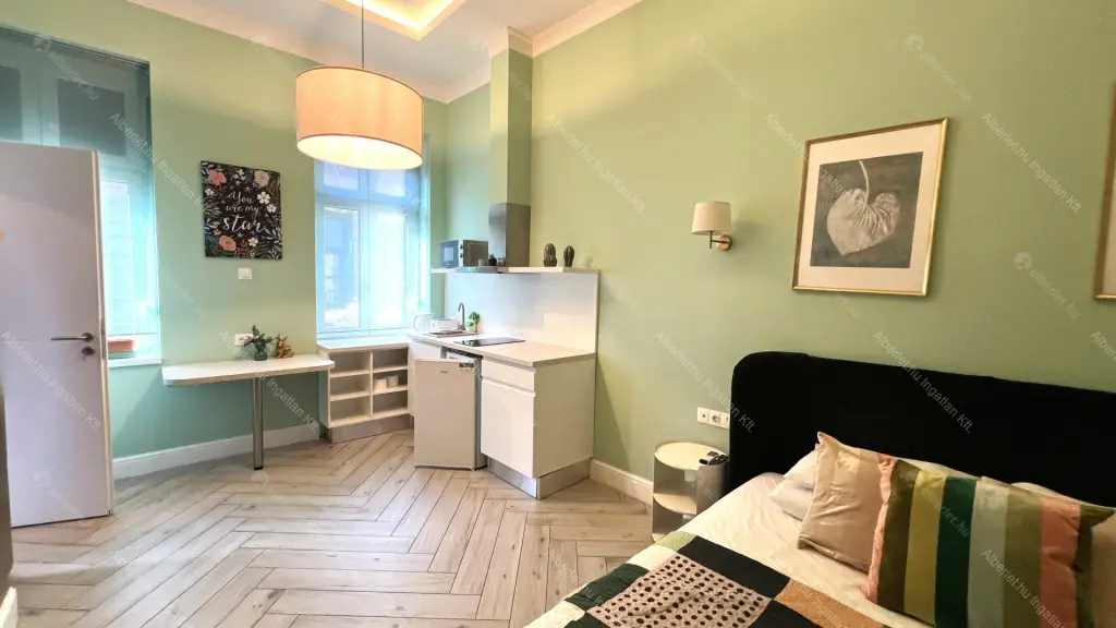 Kiadó albérlet 180000 Ft/hó áron: Budapest, VI. kerület  Ó utca. Mérete: 21 nm, 1 szobás | Alberlet.hu - 6686413