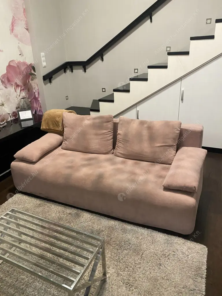 Kiadó albérlet 240000 Ft/hó áron: Budapest, VI. kerület  Ó utca. Mérete: 26 nm, 1 szobás | Alberlet.hu - 6600004