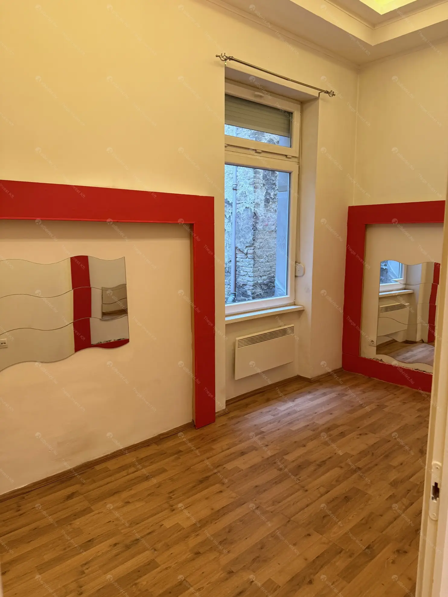 Kiadó albérlet 220000 Ft/hó áron: Budapest, VI. kerület  Ó utca. Mérete: 35 nm, 1 szobás | Alberlet.hu - 6573105