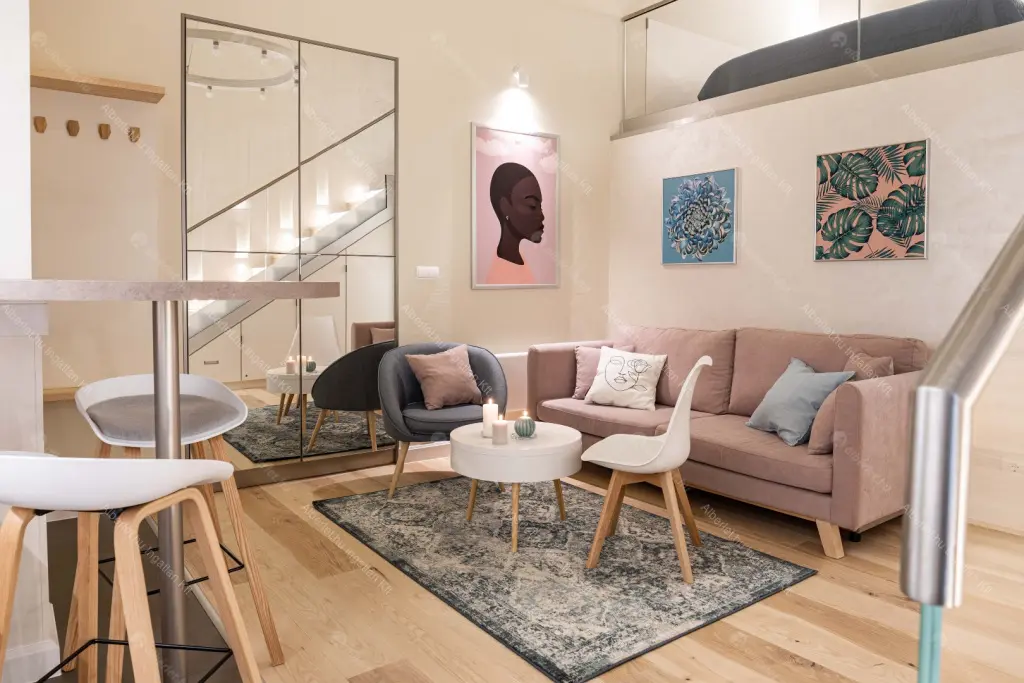 Kiadó albérlet 270000 Ft/hó áron: Budapest, VI. kerület  Ó utca. Mérete: 35 nm, 1 szobás | Alberlet.hu - 6700555