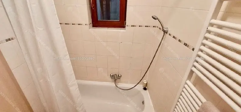 Kiadó albérlet 250000 Ft/hó áron: Budapest, VI. kerület  Ó utca. Mérete: 40 nm, 1 szobás | Alberlet.hu - 6644094