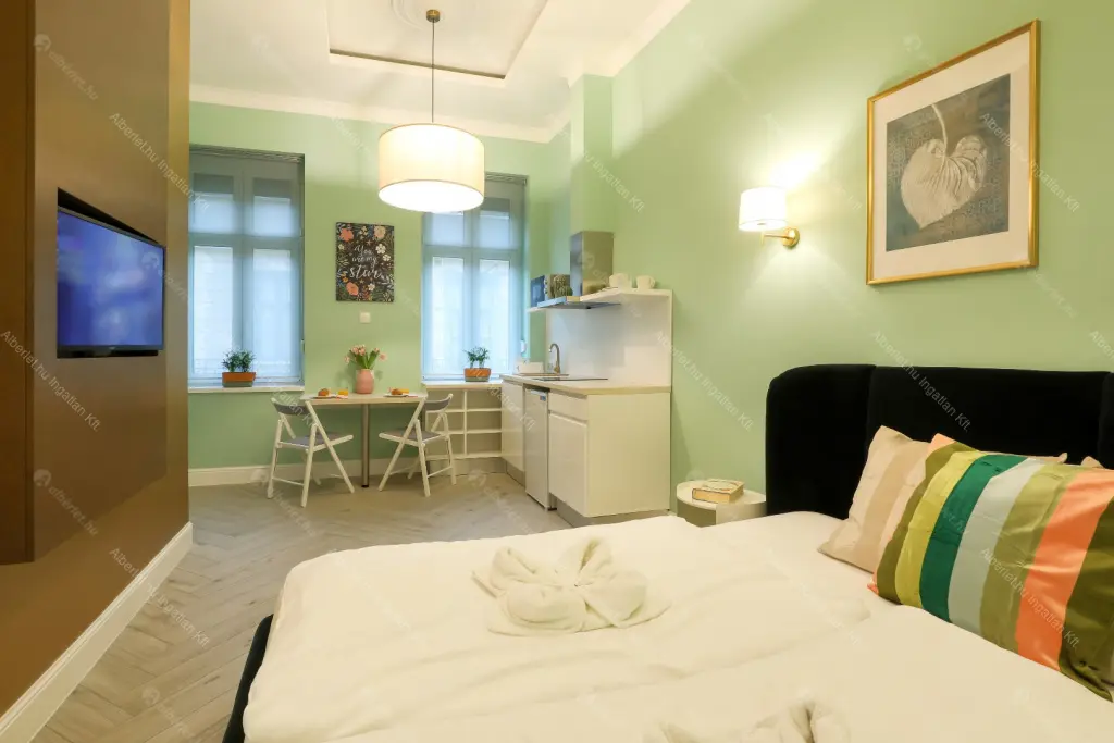 Kiadó albérlet 280000 Ft/hó áron: Budapest, VI. kerület  Ó utca. Mérete: 40 nm, 2 szobás | Alberlet.hu - 6680277