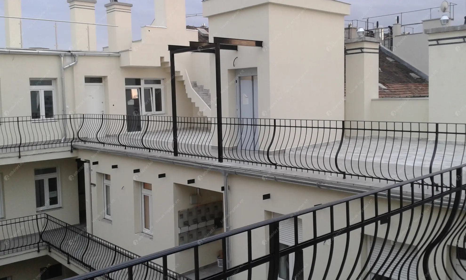 Kiadó albérlet 285000 Ft/hó áron: Budapest, VI. kerület  Ó utca. Mérete: 42 nm, 1 szobás | Alberlet.hu - 6633413