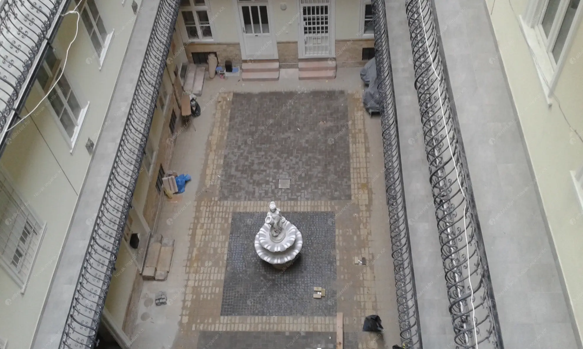 Kiadó albérlet 285000 Ft/hó áron: Budapest, VI. kerület  Ó utca. Mérete: 42 nm, 1 szobás | Alberlet.hu - 6633417