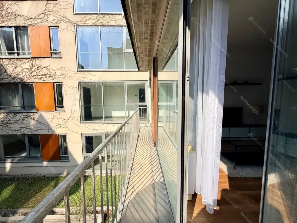 Kiadó albérlet 269000 Ft/hó áron: Budapest, VI. kerület  Ó utca. Mérete: 43 nm, 2 szobás | Alberlet.hu - 6673314