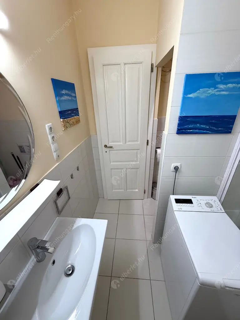 Kiadó albérlet 250000 Ft/hó áron: Budapest, VI. kerület  Ó utca. Mérete: 50 nm, 2 szobás | Alberlet.hu - 6480124