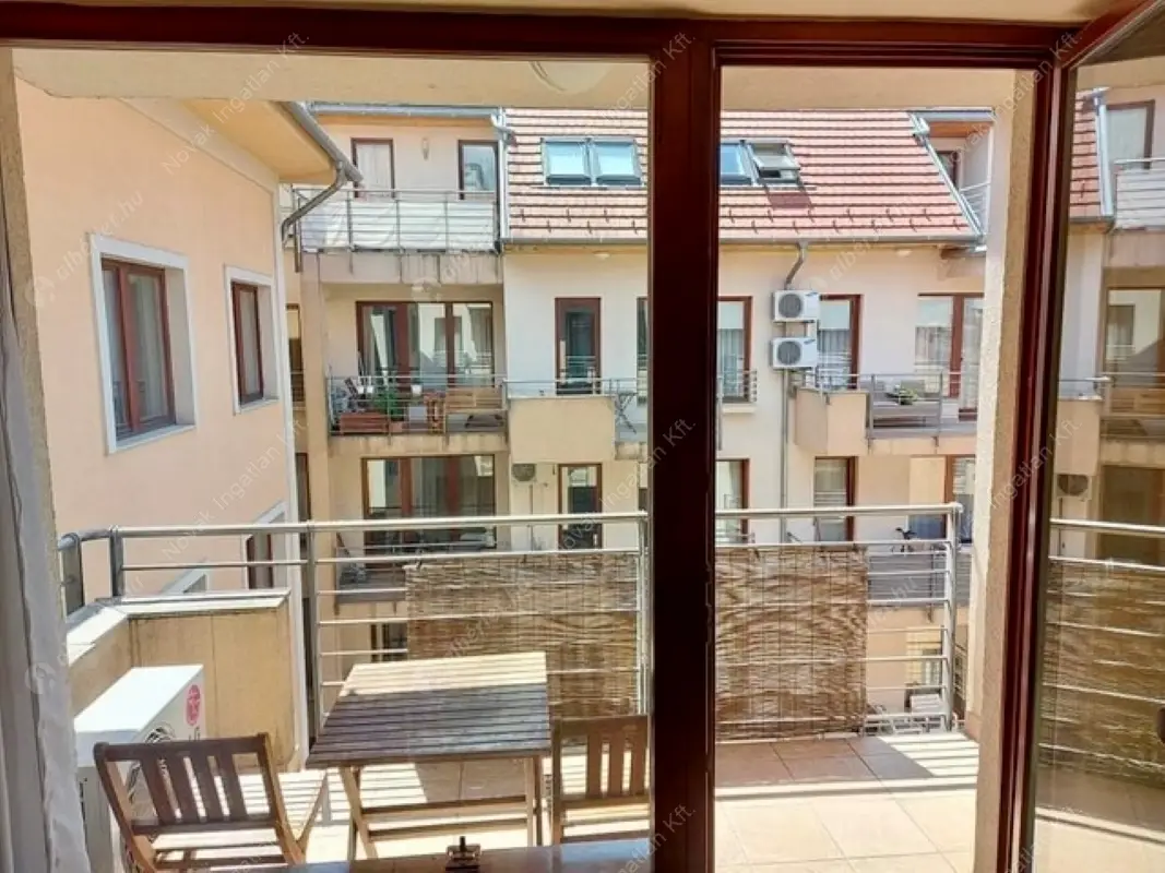 Kiadó albérlet 300000 Ft/hó áron: Budapest, VI. kerület  Ó utca. Mérete: 54 nm, 2 szobás | Alberlet.hu - 6630490