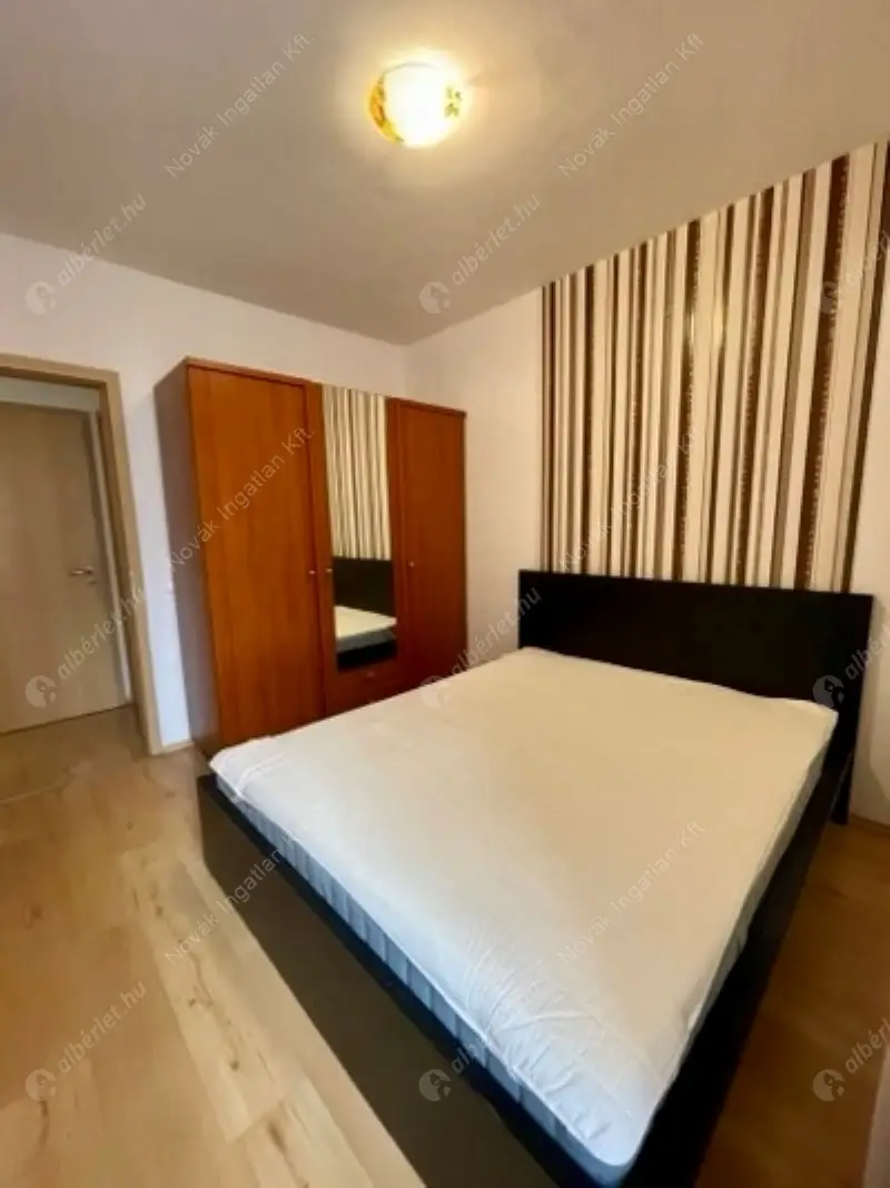 Kiadó albérlet 300000 Ft/hó áron: Budapest, VI. kerület  Ó utca. Mérete: 54 nm, 2 szobás | Alberlet.hu - 6630493