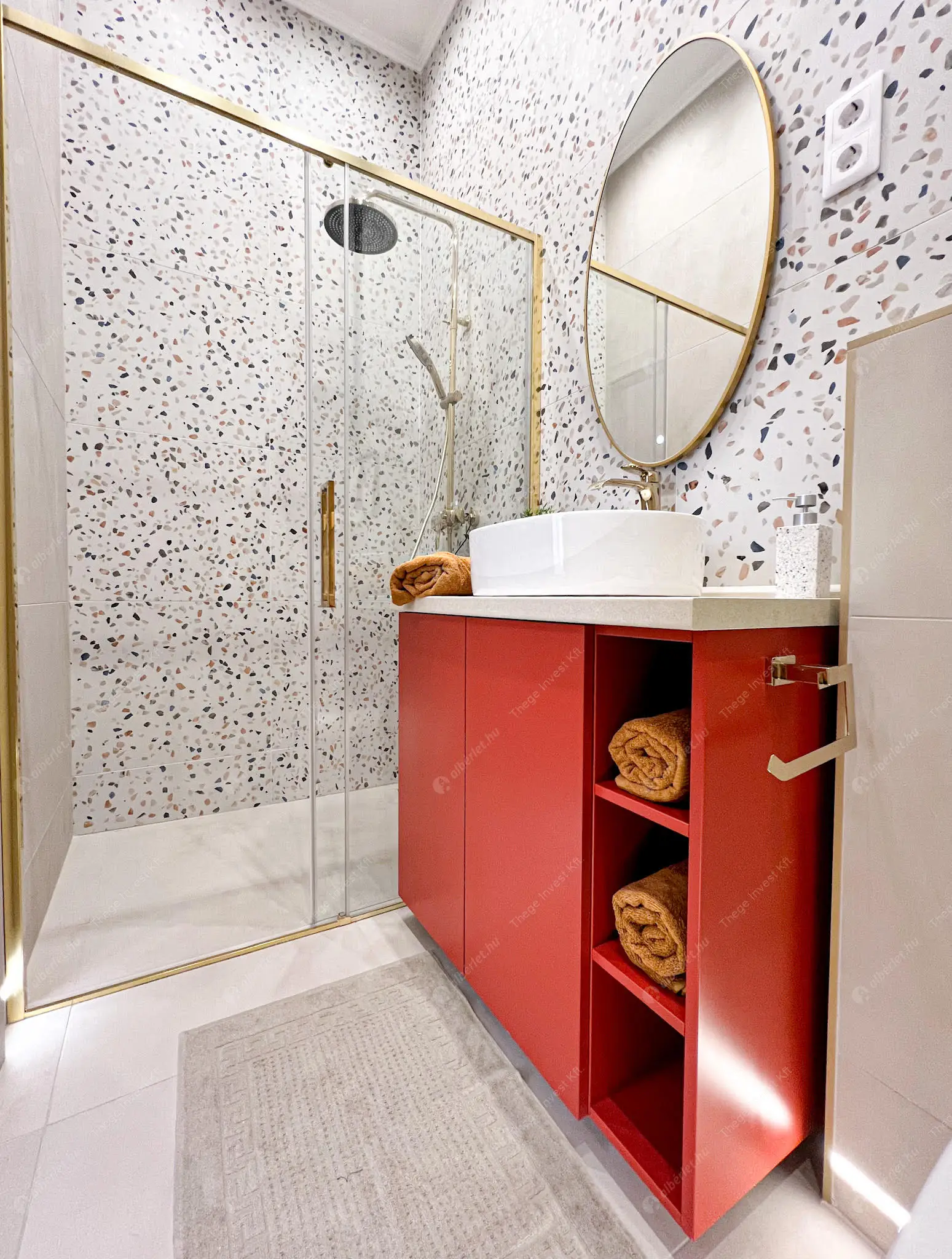 Kiadó albérlet 490000 Ft/hó áron: Budapest, VI. kerület  Ó utca. Mérete: 59 nm, 1 szobás | Alberlet.hu - 6639206