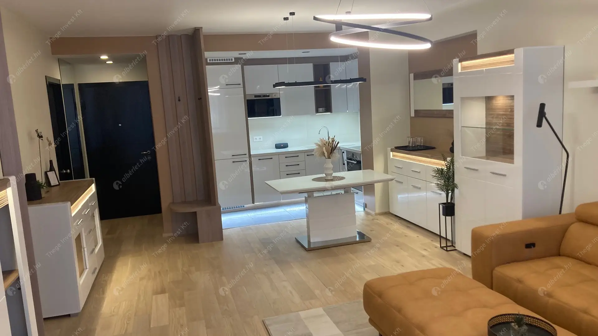 Kiadó albérlet 400000 Ft/hó áron: Budapest, VI. kerület  Ó utca. Mérete: 65 nm, 2 szobás | Alberlet.hu - 6498222