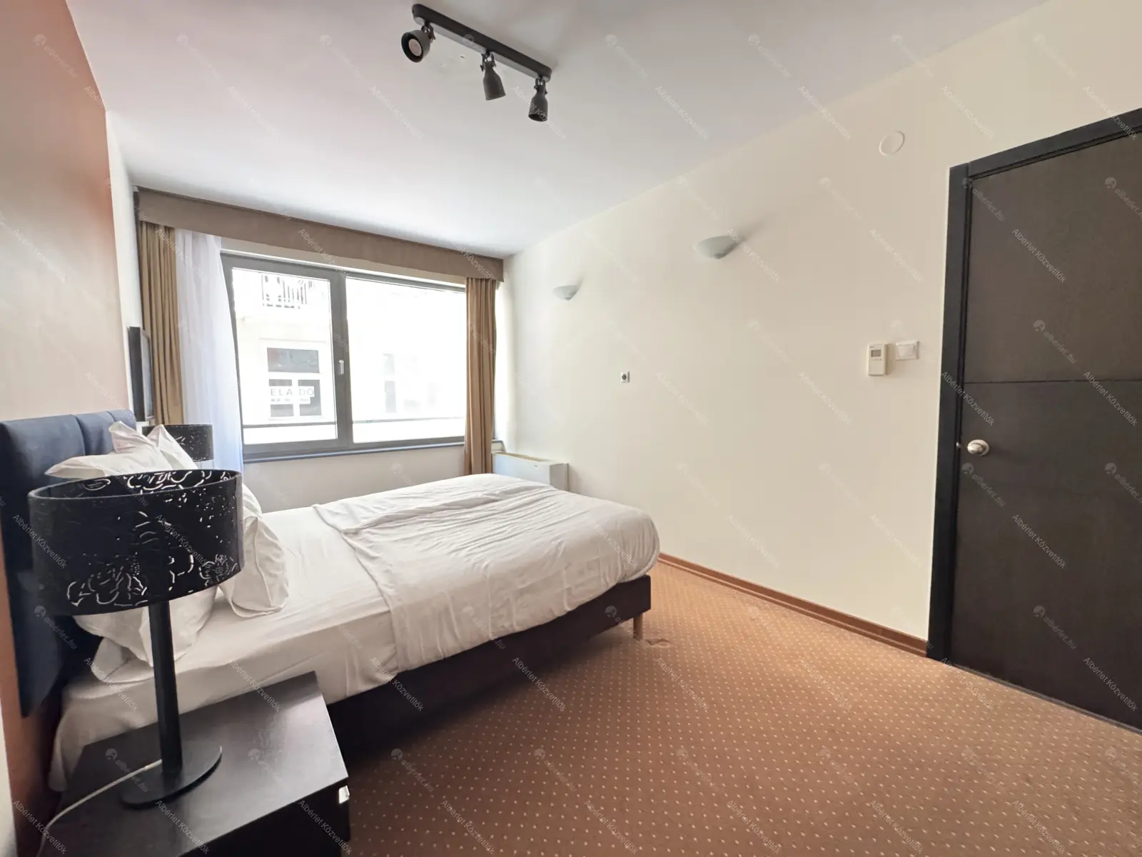 Kiadó albérlet 325000 Ft/hó áron: Budapest, VI. kerület  Ó utca. Mérete: 66 nm, 2 szobás | Alberlet.hu - 6703470