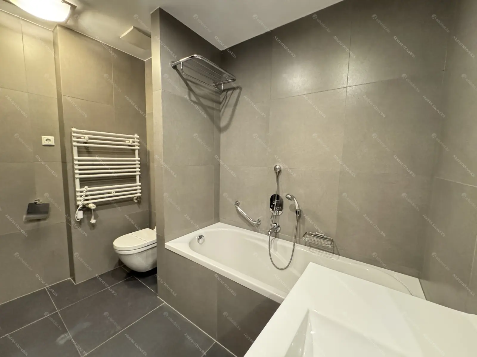 Kiadó albérlet 325000 Ft/hó áron: Budapest, VI. kerület  Ó utca. Mérete: 66 nm, 2 szobás | Alberlet.hu - 6703495