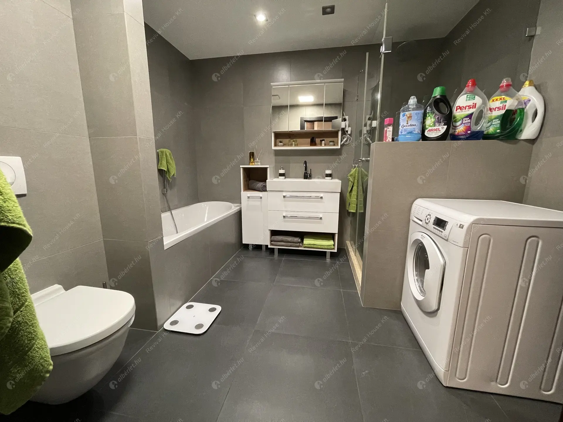 Kiadó albérlet 464000 Ft/hó áron: Budapest, VI. kerület  Ó utca. Mérete: 67 nm, 2 szobás | Alberlet.hu - 6451905