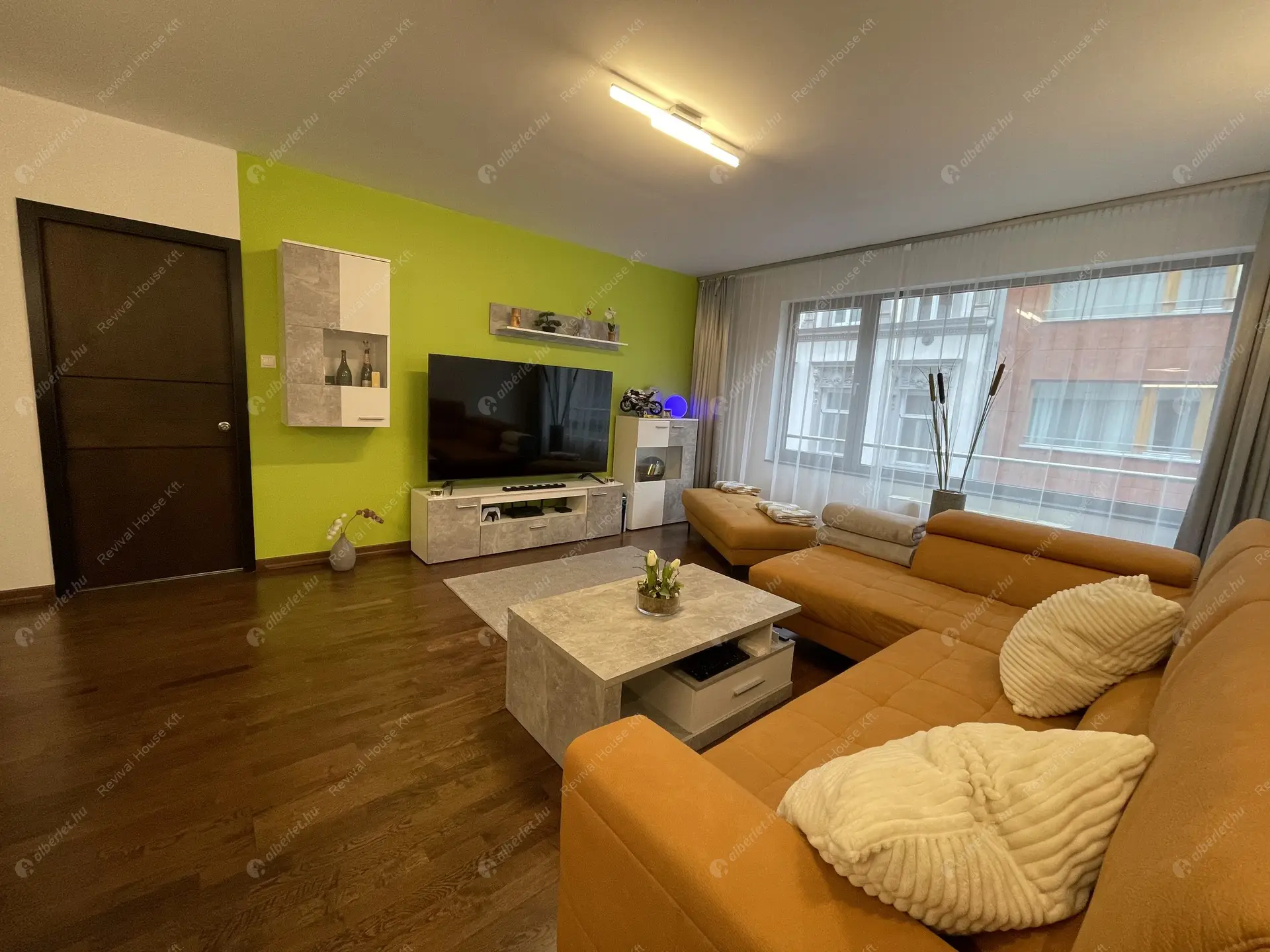 Kiadó albérlet 464000 Ft/hó áron: Budapest, VI. kerület  Ó utca. Mérete: 67 nm, 2 szobás | Alberlet.hu - 6451908