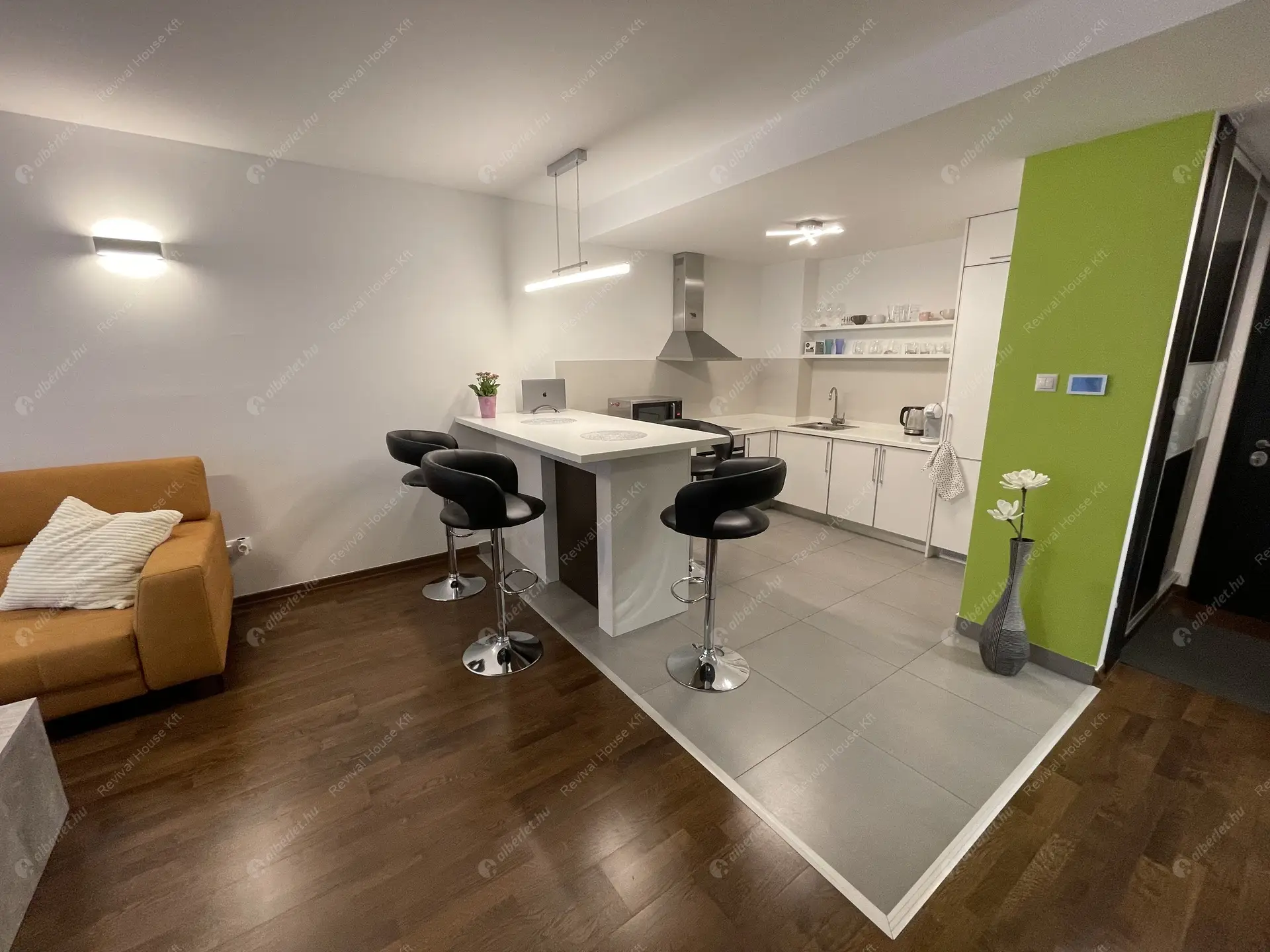 Kiadó albérlet 464000 Ft/hó áron: Budapest, VI. kerület  Ó utca. Mérete: 67 nm, 2 szobás | Alberlet.hu - 6451911