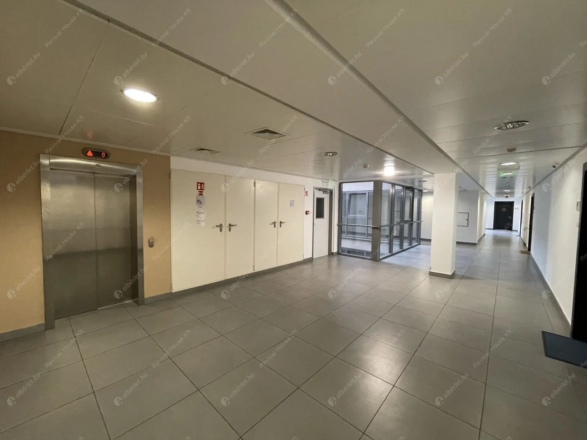 Kiadó albérlet 464000 Ft/hó áron: Budapest, VI. kerület  Ó utca. Mérete: 67 nm, 2 szobás | Alberlet.hu - 6451915