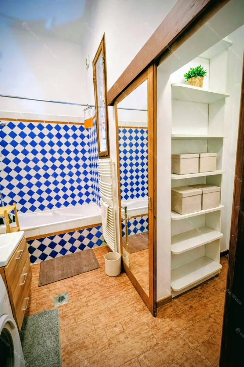 Kiadó albérlet 280000 Ft/hó áron: Budapest, VI. kerület  Ó utca. Mérete: 75 nm, 2 szobás | Alberlet.hu - 6664116