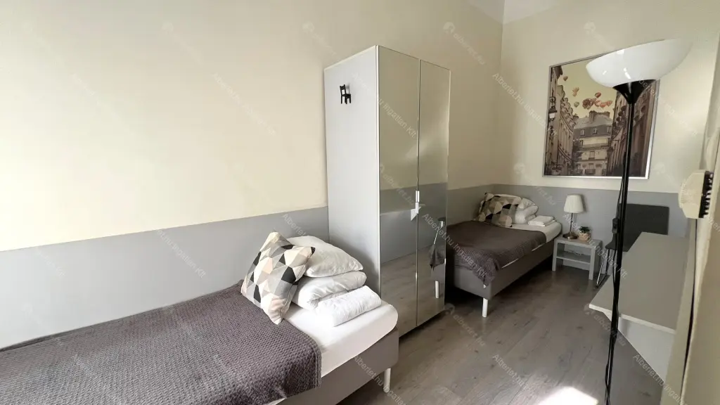 Kiadó albérlet 320000 Ft/hó áron: Budapest, VI. kerület  Ó utca. Mérete: 83 nm, 3 szobás | Alberlet.hu - 6664002