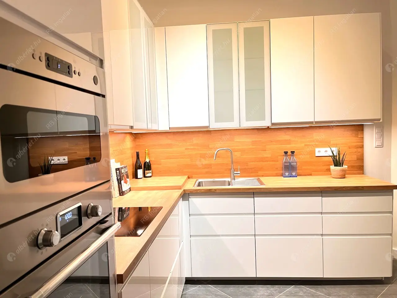 Kiadó albérlet 799000 Ft/hó áron: Budapest, VI. kerület  Ó utca. Mérete: 98 nm, 3 szobás | Alberlet.hu - 6602186