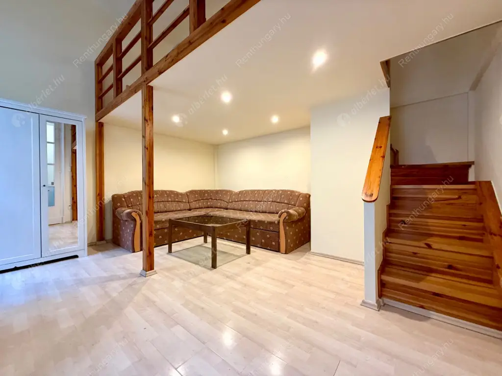 Kiadó albérlet 190000 Ft/hó áron: Budapest, VI. kerület  Oktogon tér. Mérete: 30 nm, 1 szobás | Alberlet.hu - 6573333