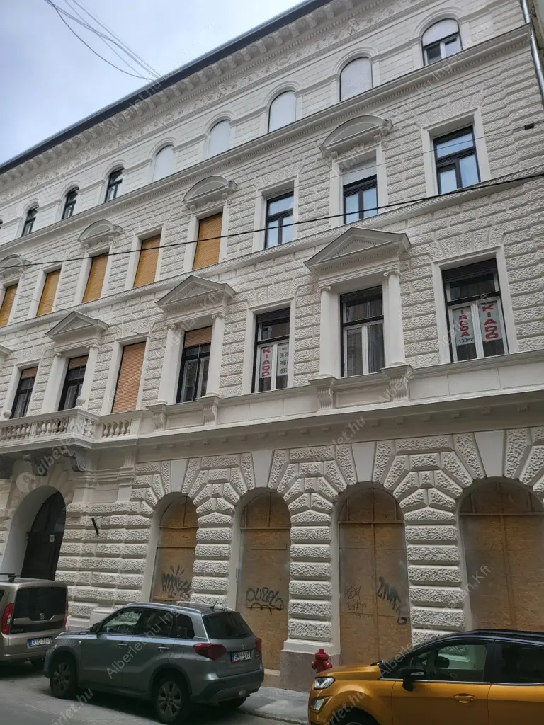 Kiadó albérlet 550000 Ft/hó áron: Budapest, VI. kerület  Paulay Ede utca. Mérete: 120 nm, 4 szobás | Alberlet.hu - 6614225