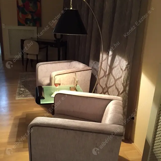 Kiadó albérlet 790000 Ft/hó áron: Budapest, VI. kerület  Paulay Ede utca. Mérete: 133 nm, 4 szobás | Alberlet.hu - 6598268