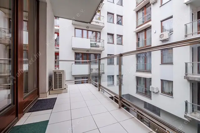 Kiadó albérlet 790000 Ft/hó áron: Budapest, VI. kerület  Paulay Ede utca. Mérete: 133 nm, 4 szobás | Alberlet.hu - 6598273