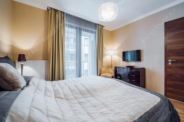 Kiadó albérlet 790000 Ft/hó áron: Budapest, VI. kerület  Paulay Ede utca. Mérete: 133 nm, 4 szobás | Alberlet.hu - 6598279