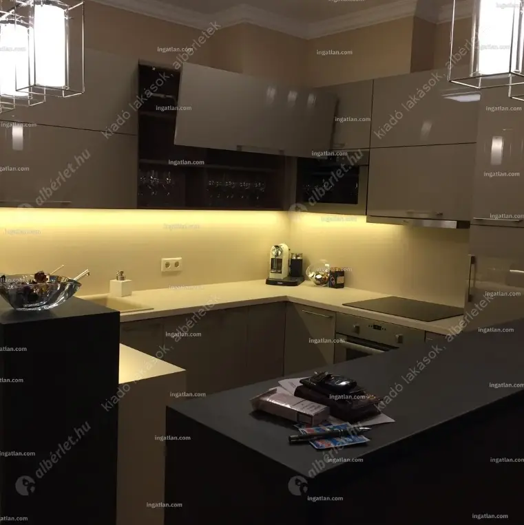 Kiadó albérlet 790000 Ft/hó áron: Budapest, VI. kerület  Paulay Ede utca. Mérete: 133 nm, 4 szobás | Alberlet.hu - 6626755