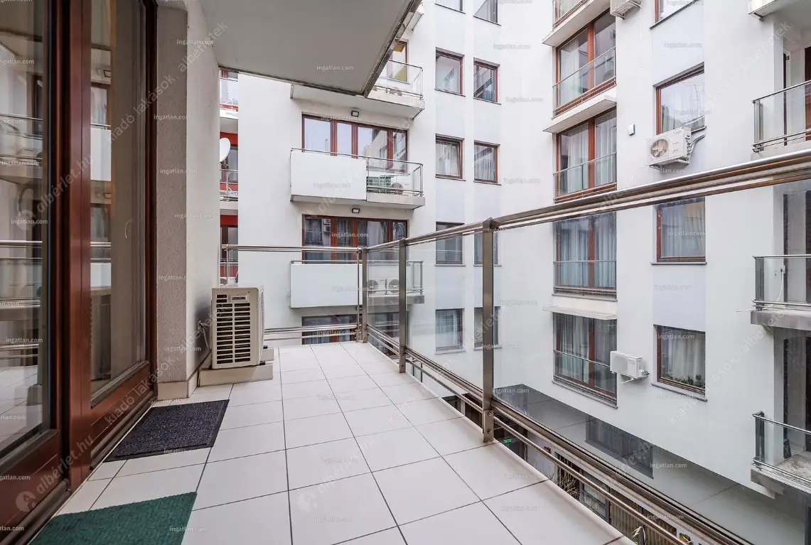 Kiadó albérlet 790000 Ft/hó áron: Budapest, VI. kerület  Paulay Ede utca. Mérete: 133 nm, 4 szobás | Alberlet.hu - 6626763