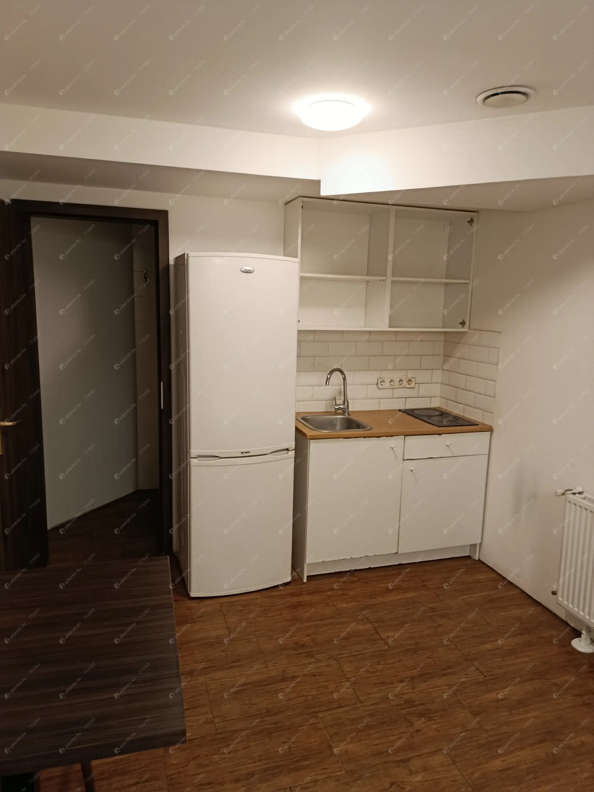 Kiadó albérlet 120000 Ft/hó áron: Budapest, VI. kerület  Paulay Ede utca. Mérete: 25 nm, 1 szobás | Alberlet.hu - 6625607