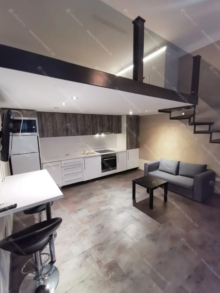 Kiadó albérlet 250000 Ft/hó áron: Budapest, VI. kerület  Paulay Ede utca. Mérete: 29 nm, 1 szobás | Alberlet.hu - 6685530