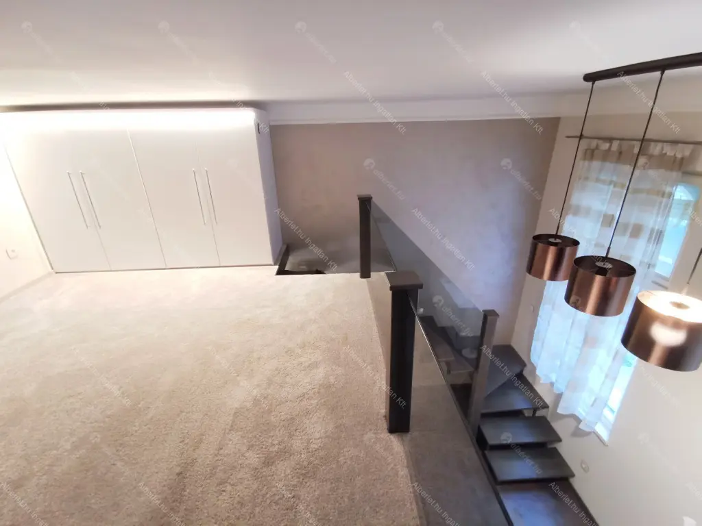 Kiadó albérlet 250000 Ft/hó áron: Budapest, VI. kerület  Paulay Ede utca. Mérete: 29 nm, 1 szobás | Alberlet.hu - 6685536