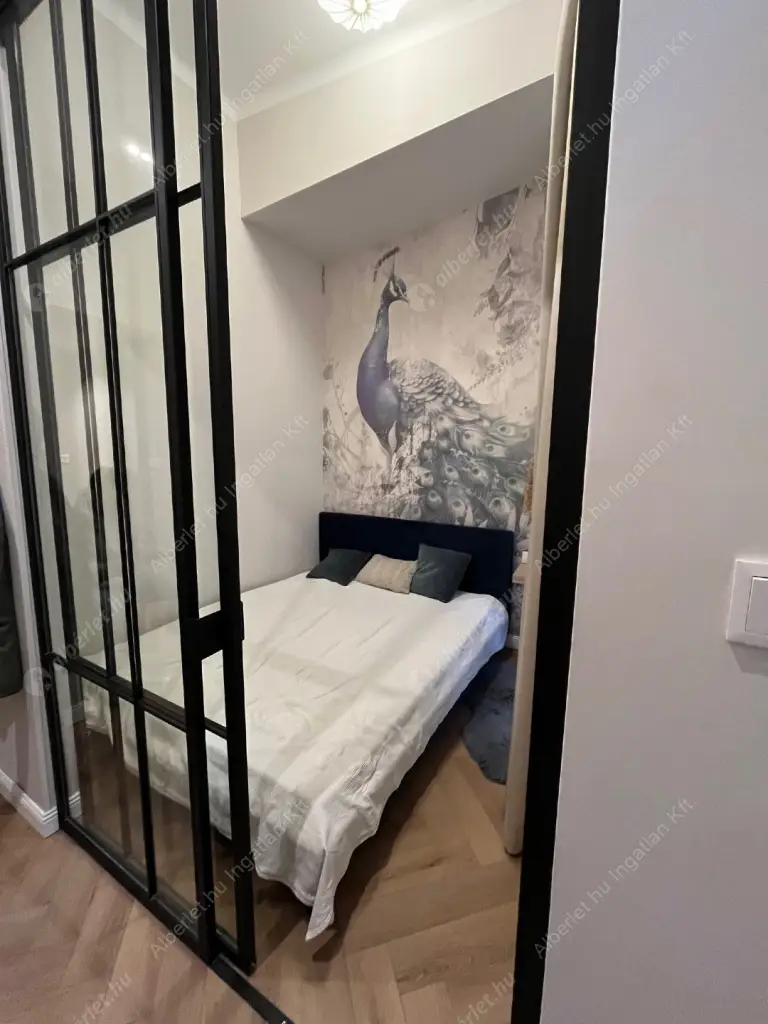 Kiadó albérlet 280000 Ft/hó áron: Budapest, VI. kerület  Paulay Ede utca. Mérete: 32 nm, 1 szobás | Alberlet.hu - 6605722