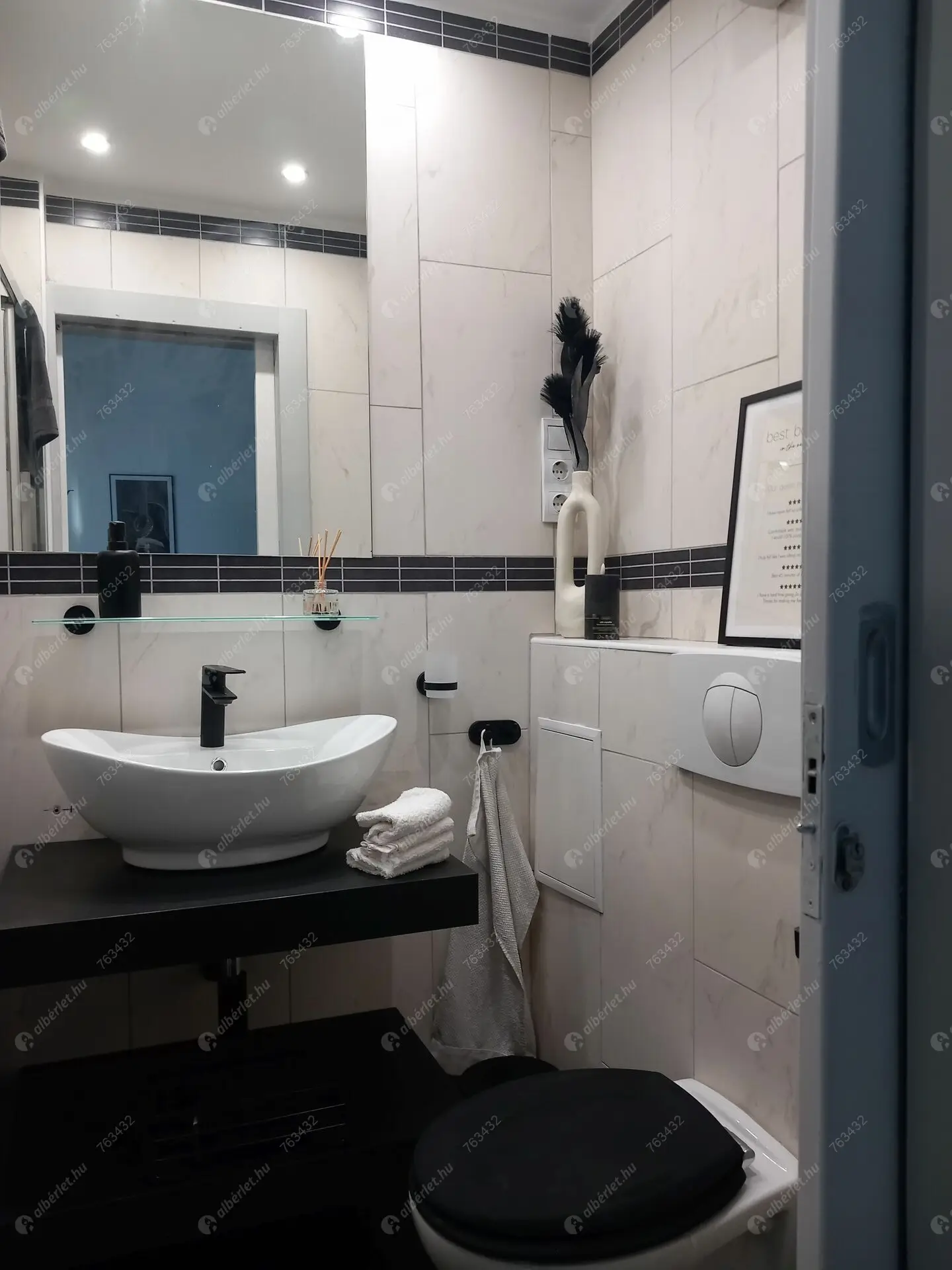 Kiadó albérlet 350000 Ft/hó áron: Budapest, VI. kerület  Paulay Ede utca. Mérete: 38 nm, 1 szobás | Alberlet.hu - 6473855