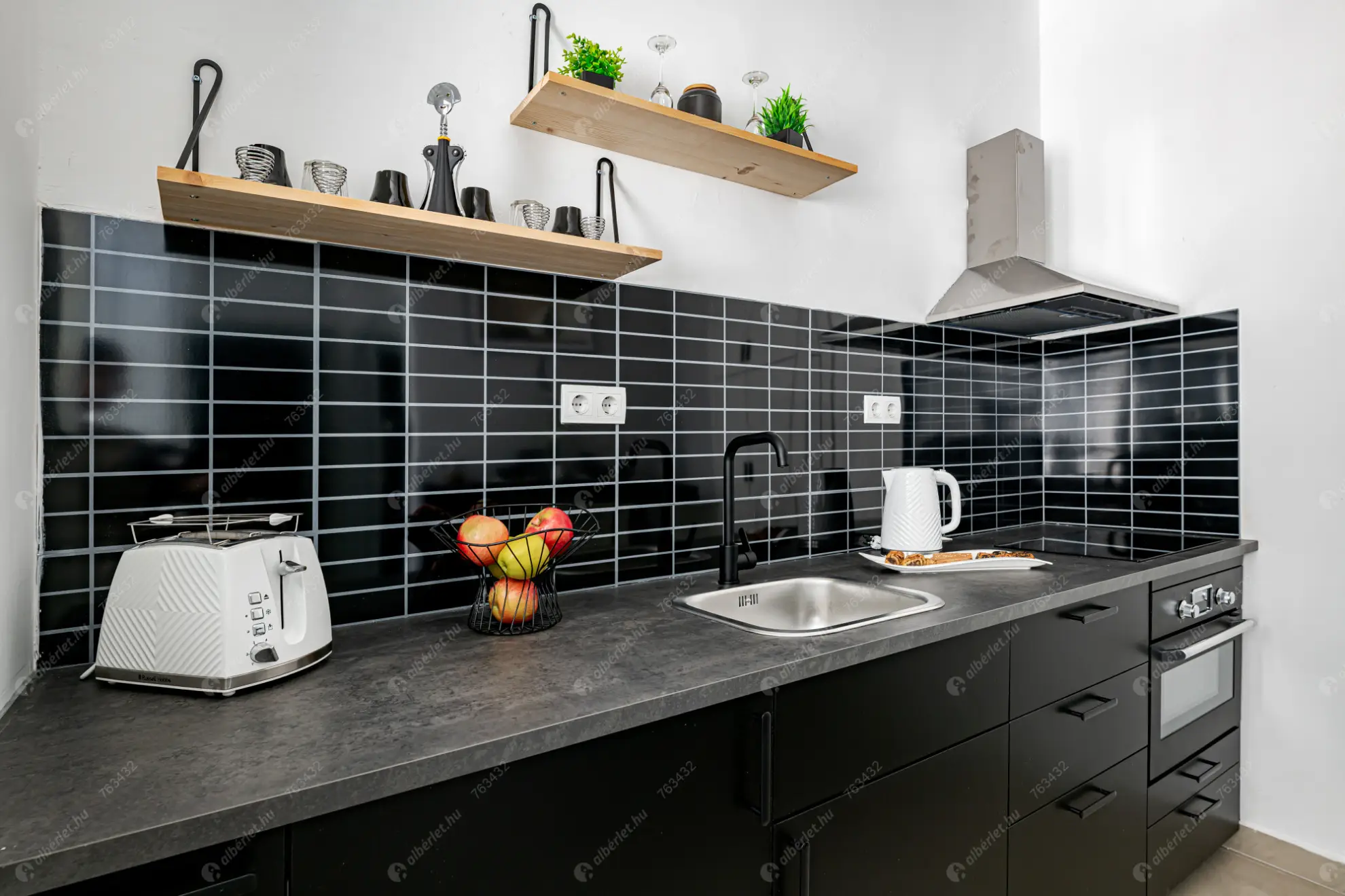 Kiadó albérlet 350000 Ft/hó áron: Budapest, VI. kerület  Paulay Ede utca. Mérete: 38 nm, 1 szobás | Alberlet.hu - 6634320