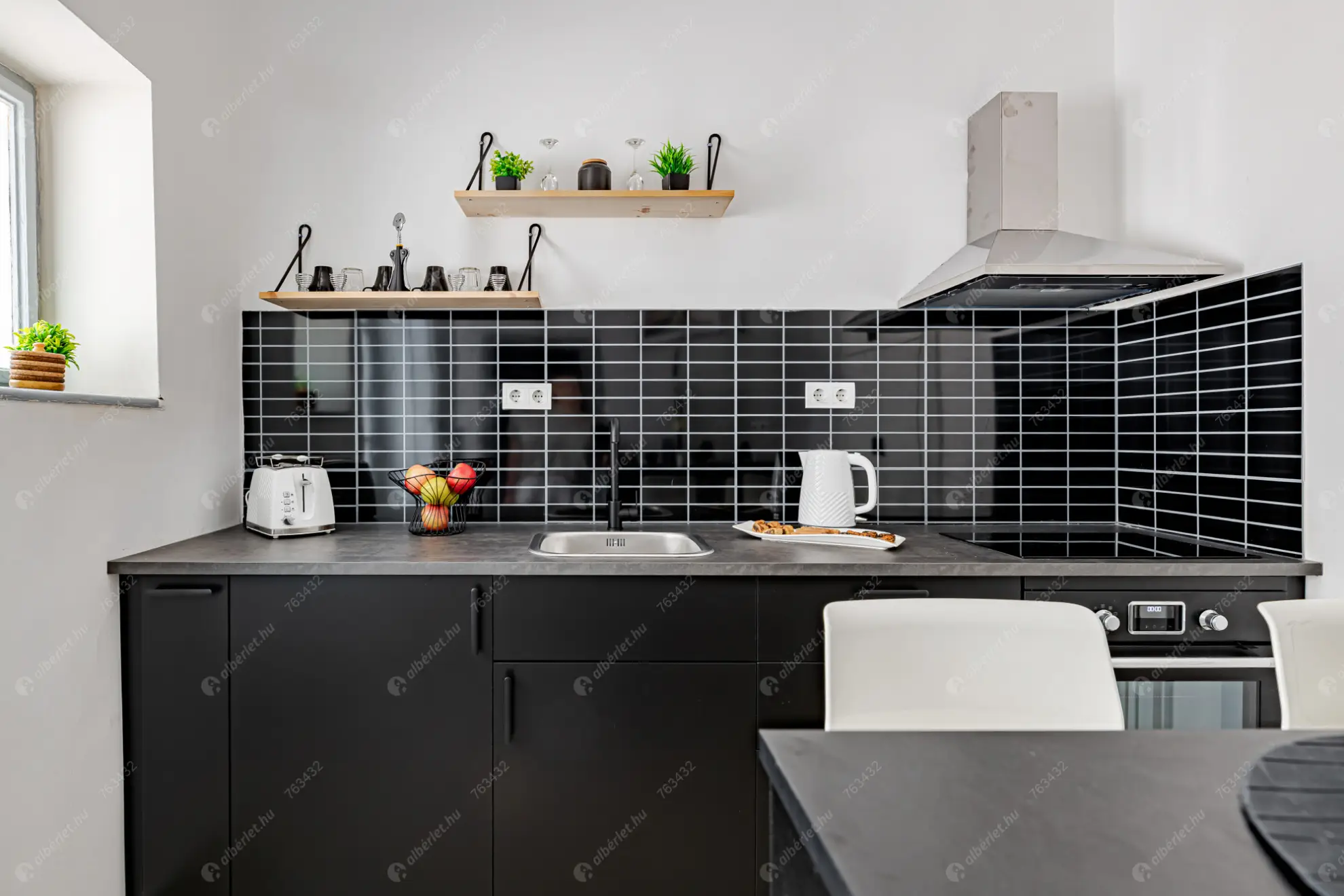 Kiadó albérlet 350000 Ft/hó áron: Budapest, VI. kerület  Paulay Ede utca. Mérete: 38 nm, 1 szobás | Alberlet.hu - 6634322