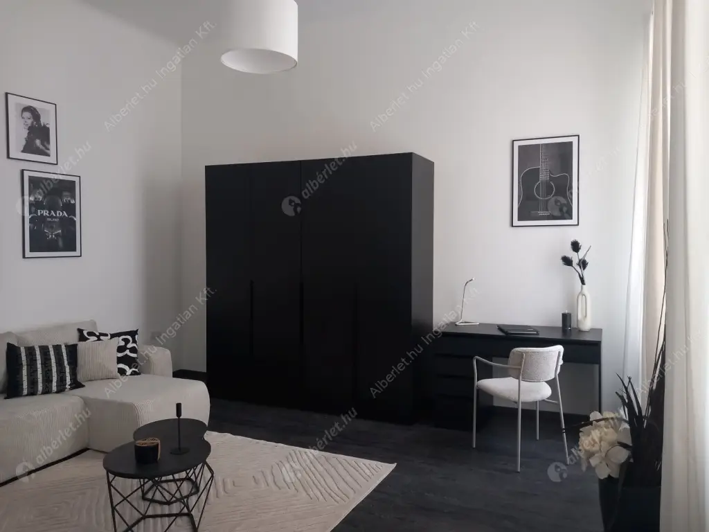 Kiadó albérlet 350000 Ft/hó áron: Budapest, VI. kerület  Paulay Ede utca. Mérete: 38 nm, 2 szobás | Alberlet.hu - 6635458