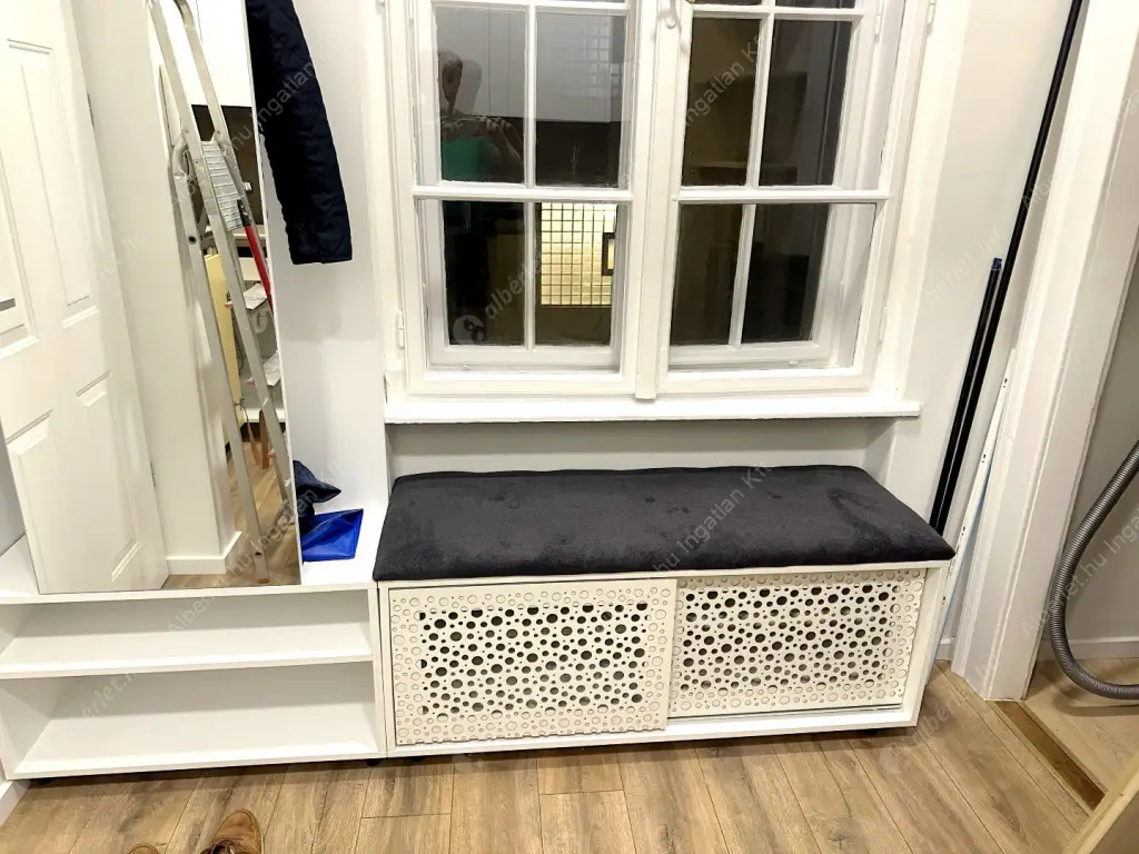 Kiadó albérlet 265000 Ft/hó áron: Budapest, VI. kerület  Paulay Ede utca. Mérete: 46 nm, 2 szobás | Alberlet.hu - 6589305