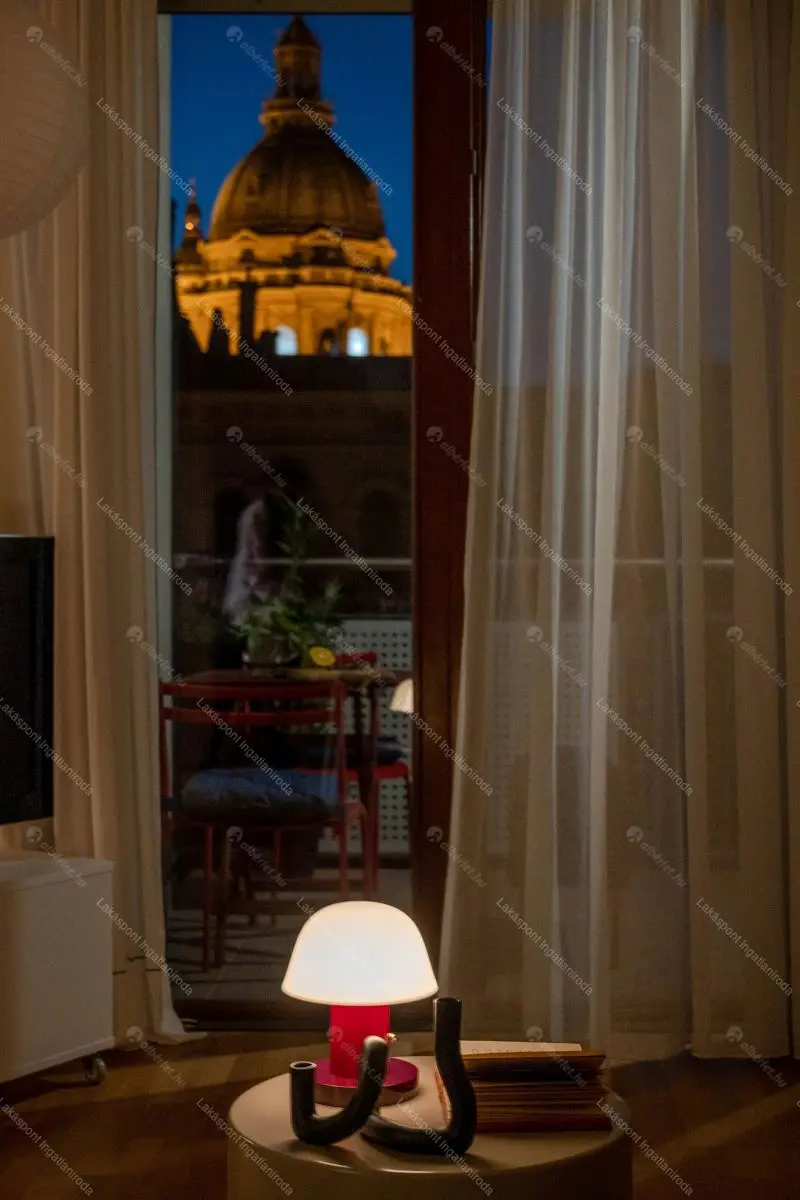 Kiadó albérlet 300000 Ft/hó áron: Budapest, VI. kerület  Paulay Ede utca. Mérete: 50 nm, 2 szobás | Alberlet.hu - 6661639