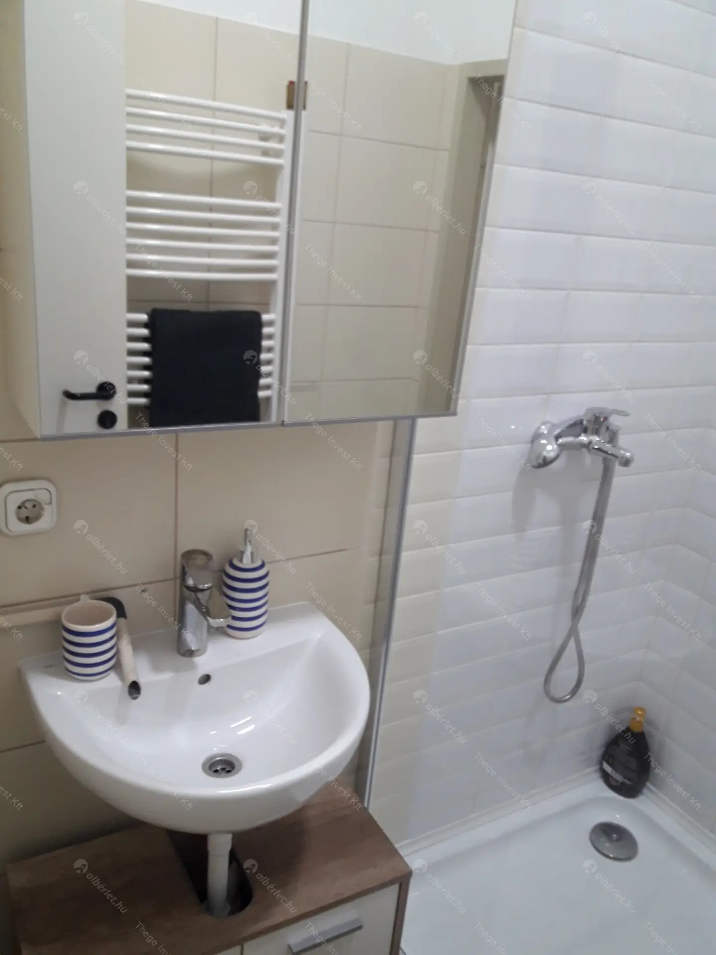 Kiadó albérlet 260000 Ft/hó áron: Budapest, VI. kerület  Paulay Ede utca. Mérete: 52 nm, 2 szobás | Alberlet.hu - 6536048