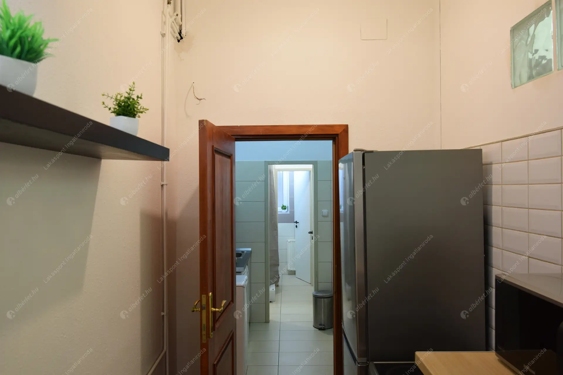 Kiadó albérlet 260000 Ft/hó áron: Budapest, VI. kerület  Paulay Ede utca. Mérete: 54 nm, 3 szobás | Alberlet.hu - 6485236