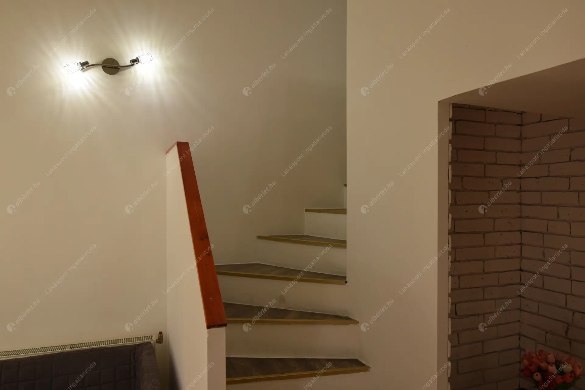 Kiadó albérlet 260000 Ft/hó áron: Budapest, VI. kerület  Paulay Ede utca. Mérete: 54 nm, 3 szobás | Alberlet.hu - 6485238