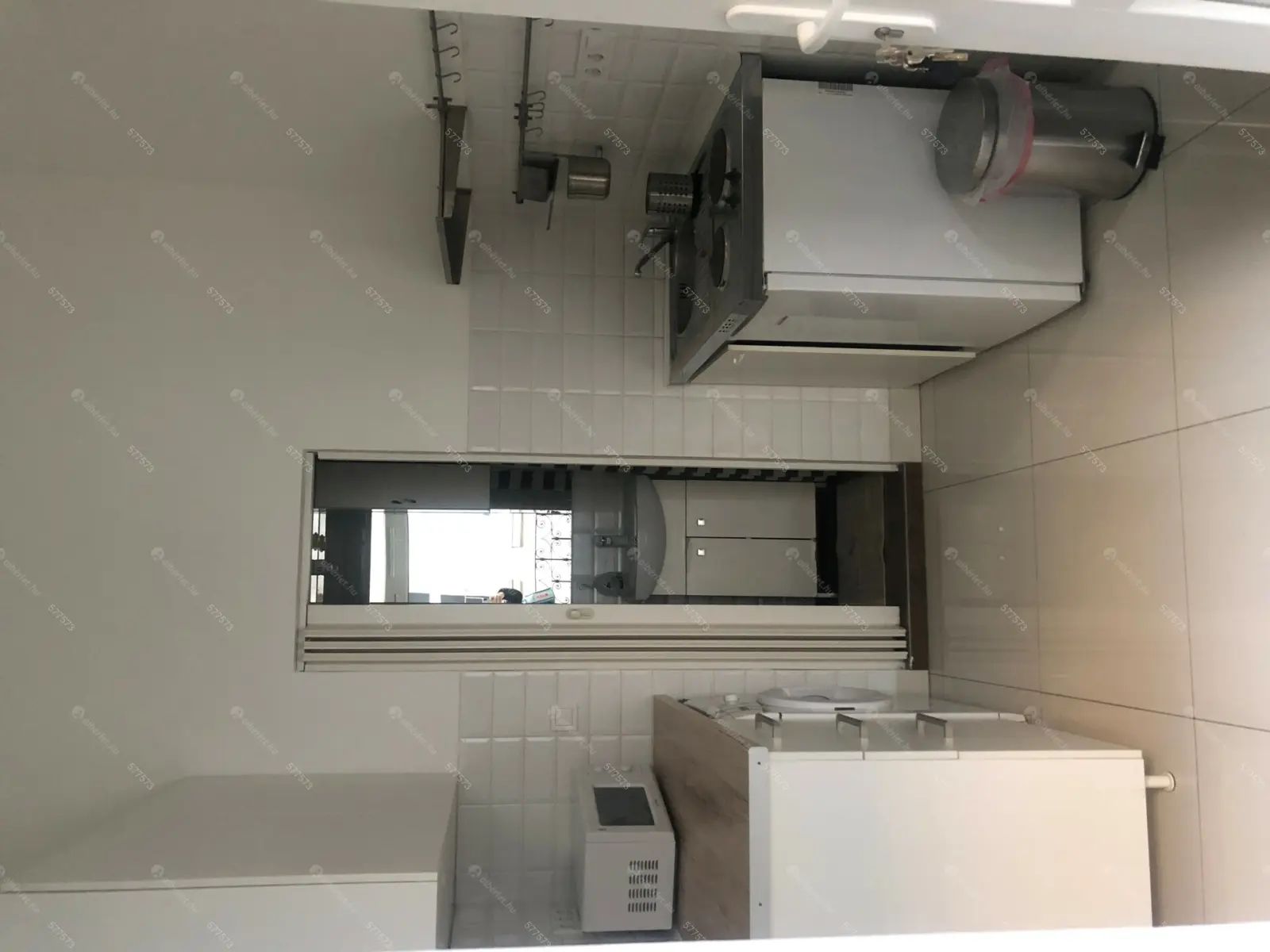 Kiadó albérlet 148000 Ft/hó áron: Budapest, VI. kerület  Podmaniczky utca. Mérete: 18 nm, 1 szobás | Alberlet.hu - 6211217